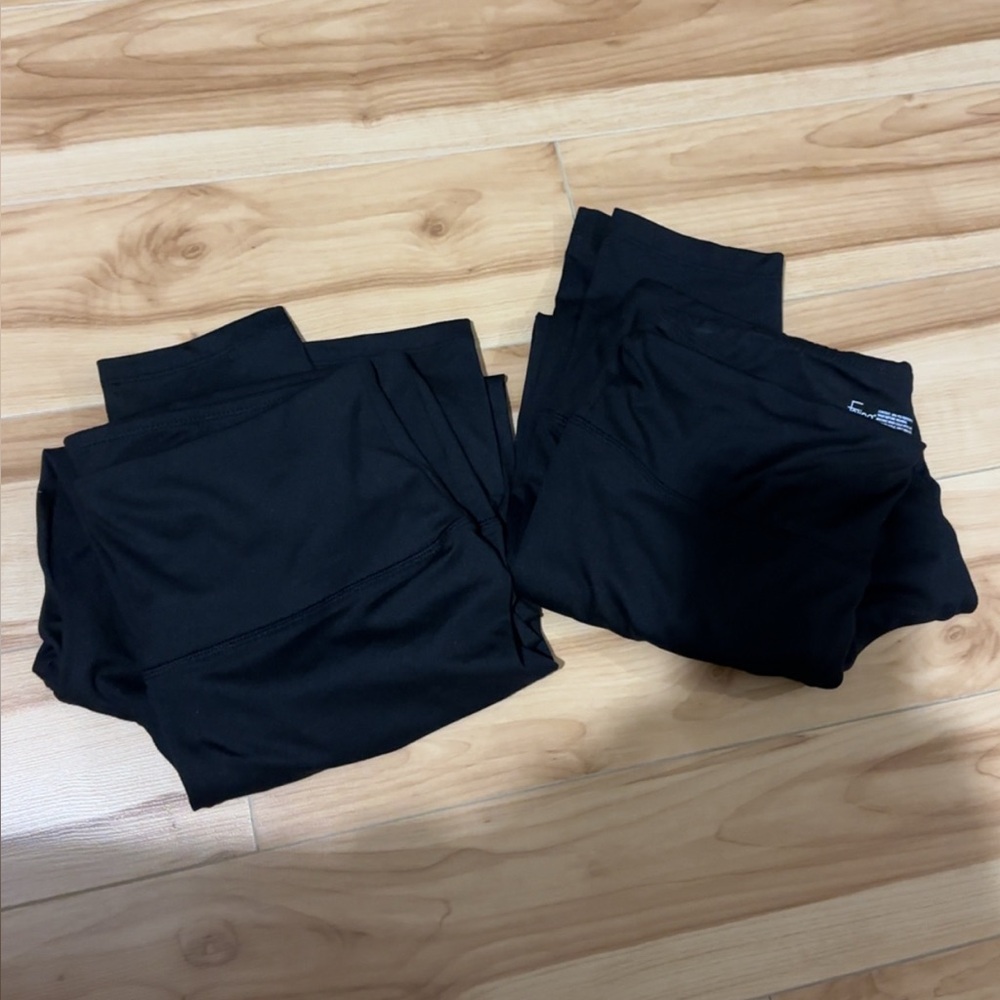 Felina Classic Black Leggings Like new condition